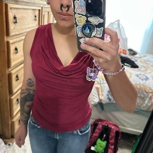 Women's Sleeveless Drape Neck Top - Red